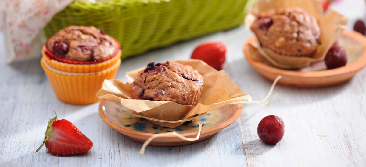 Pełnoziarniste muffinki z owocami